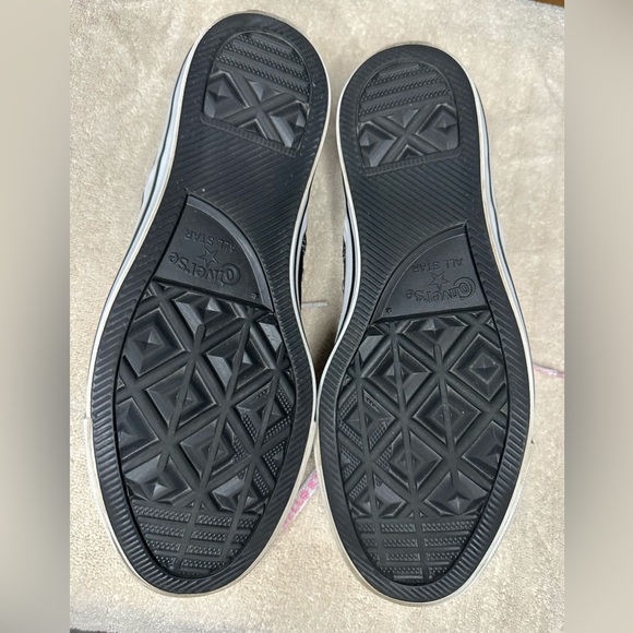 Converse Hello Kitty Sneakers - Black and Pink - Picture 6 of 11